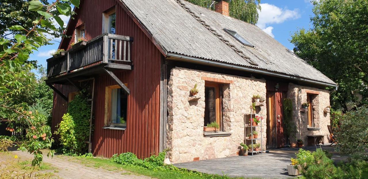 Majiga Istaba Ar Balkonu Un Vannasistaba, Bezmaksas Velo Noma Iecava Exterior foto