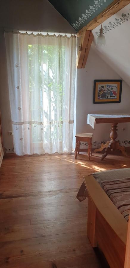 Majiga Istaba Ar Balkonu Un Vannasistaba, Bezmaksas Velo Noma Iecava Exterior foto